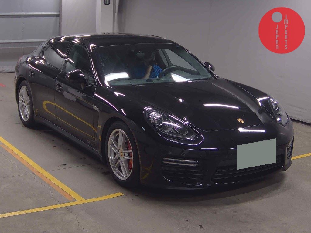 PORSCHE                                                                      PANAMERA 5D 4WD       GTS