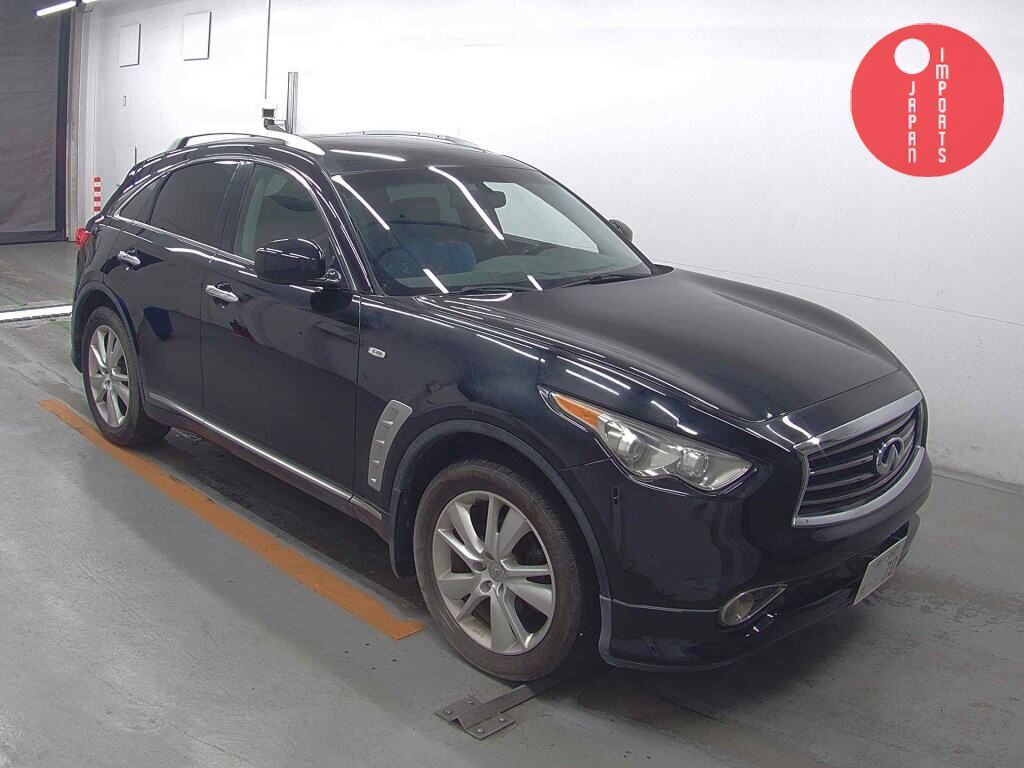 INFINITI                                                                      FX35