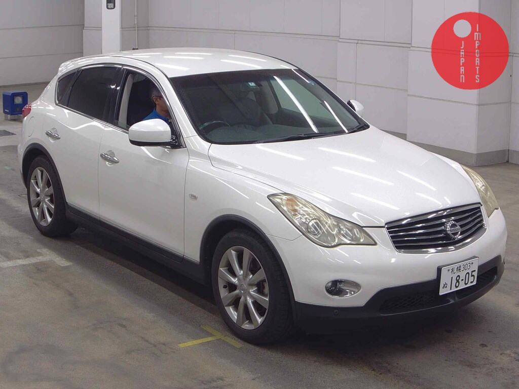 NISSAN SKYLINE CROSSOVER 4WD 370GT FOUR TYPE P