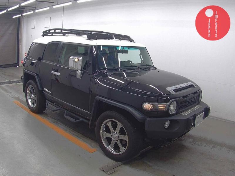 AMERICA TOYOTA FJ CRUISER 4WD