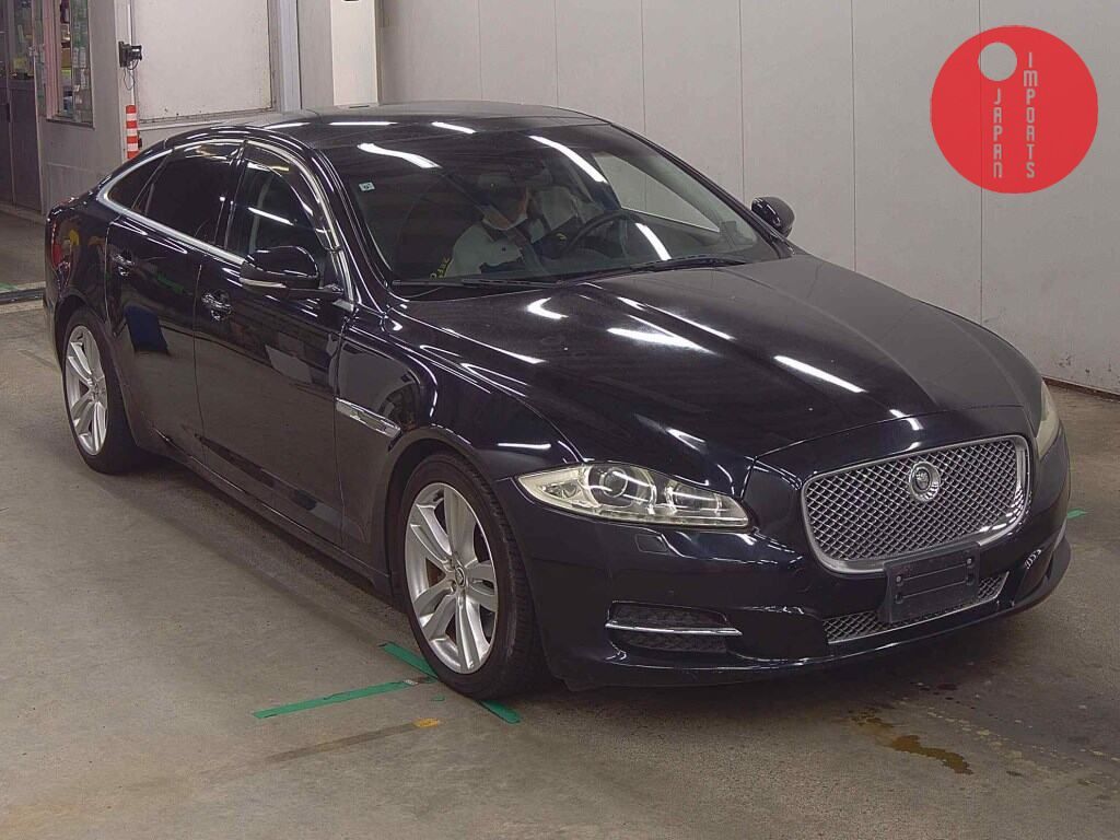 JAGUAR XJ 4D LUXURY