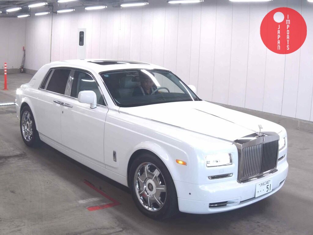 ROLLS-ROYCE PHANTOM
