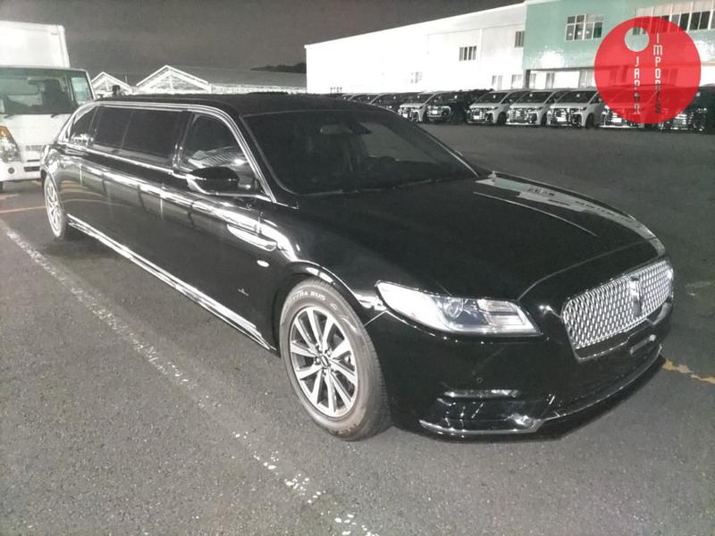 LINCOLN LIMOUSINE