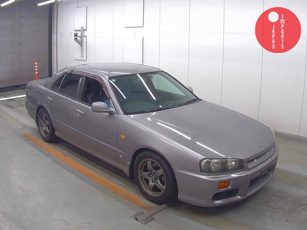 NISSAN                                                                      SKYLINE 4D       25GT-V