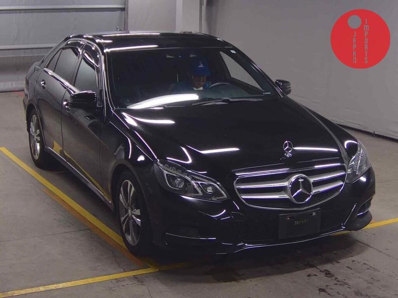 MERCEDES BENZ E-CLASS 4D 4WD E300 4MATIC AVANTGARDE