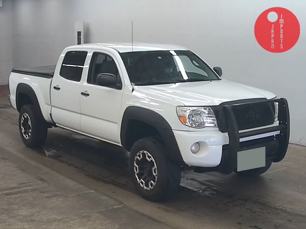 AMERICA TOYOTA                                                                      TACOMA 4D 4WD