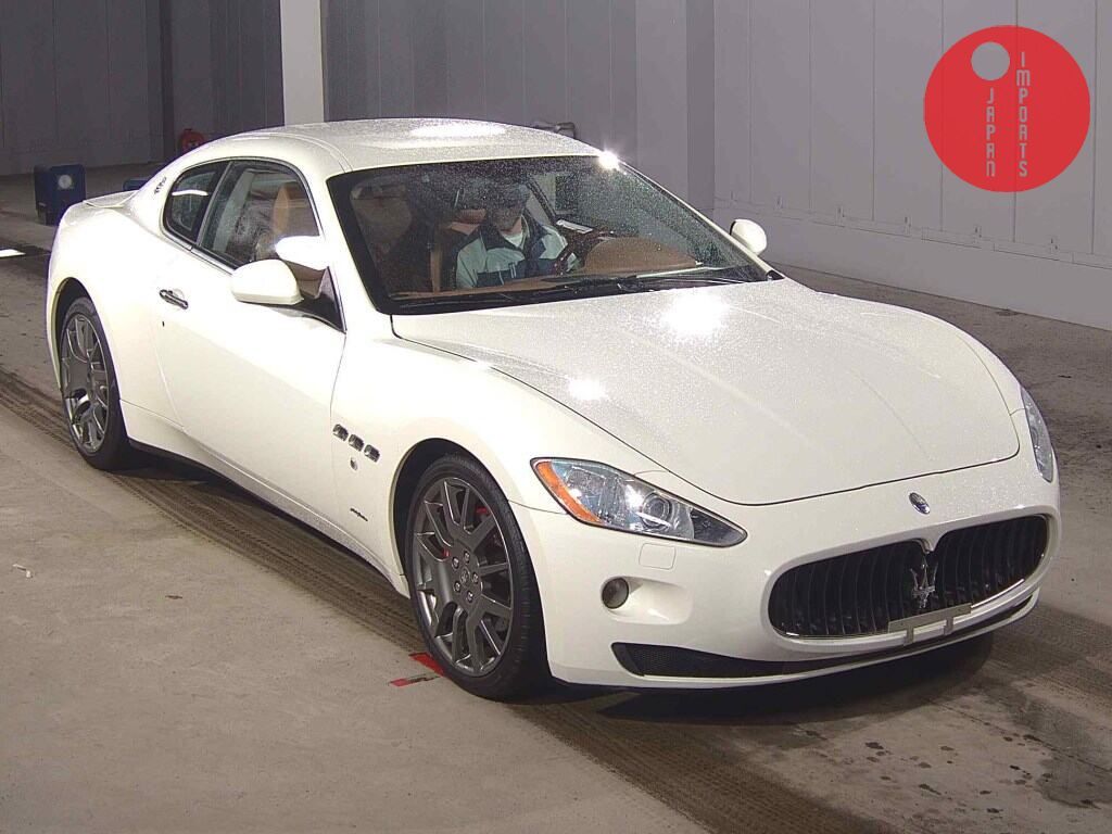 MASERATI                                                                      GRANTURISMO       BASE GRADE