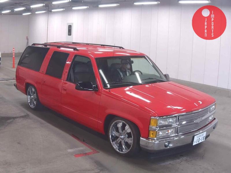 CHEVROLET SUBURBAN LT