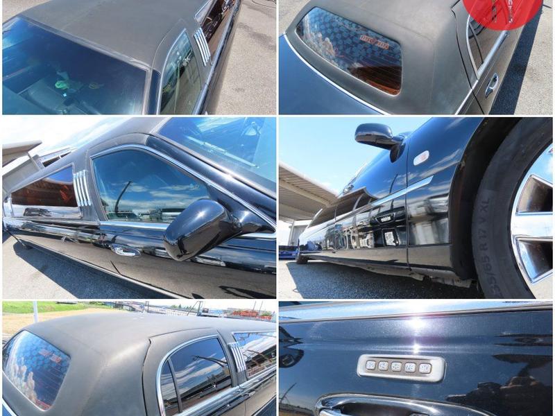 LINCOLN TOWNCAR LIMOUSINE