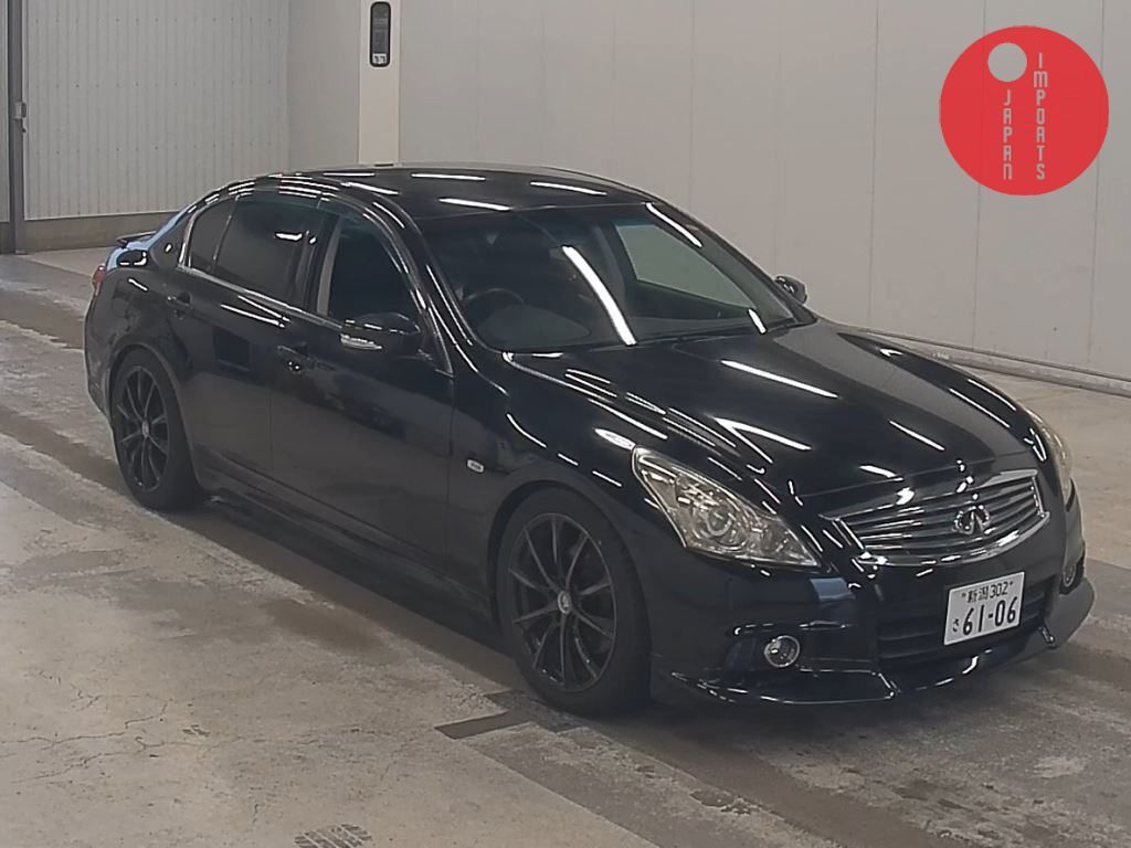 NISSAN                                                                      SKYLINE 4D       250GT TYPE S