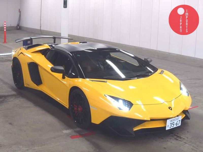LAMBORGHINI AVENTADOR OP 4WD LP750-4 SV ROADSTER