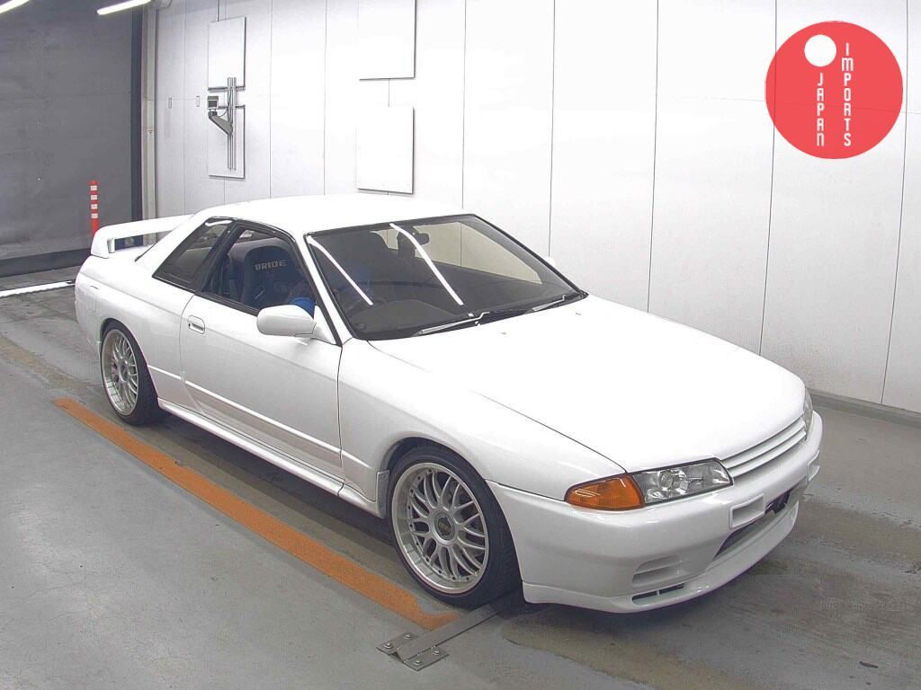 NISSAN SKYLINE CP 4WD