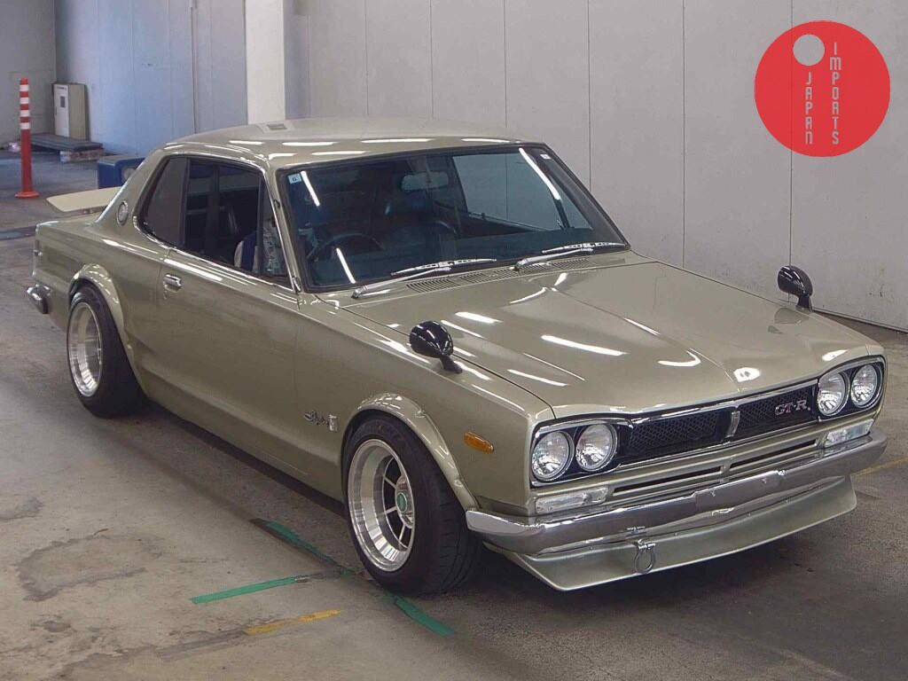 NISSAN SKYLINE 2HT 2000GT