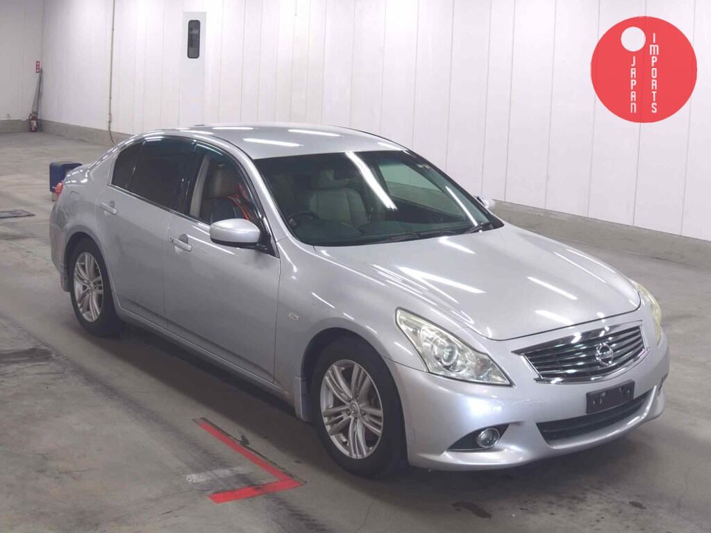 NISSAN                                                                      SKYLINE 4D       250GT TYPE P