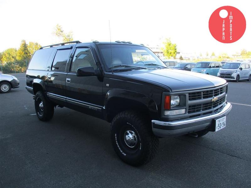 CHEVROLET SUBURBAN 4WD LT
