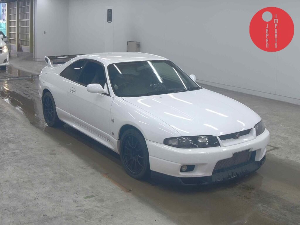 NISSAN                                                                      SKYLINE CP 4WD       GT-R