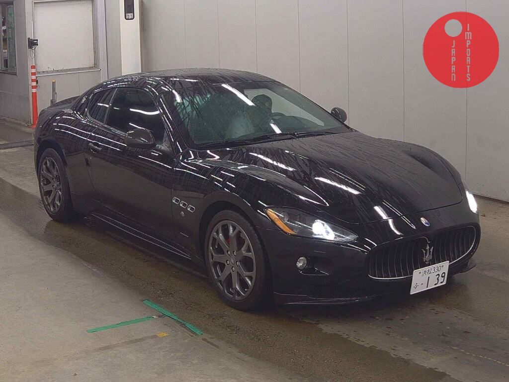 MASERATI GRANTURISMO