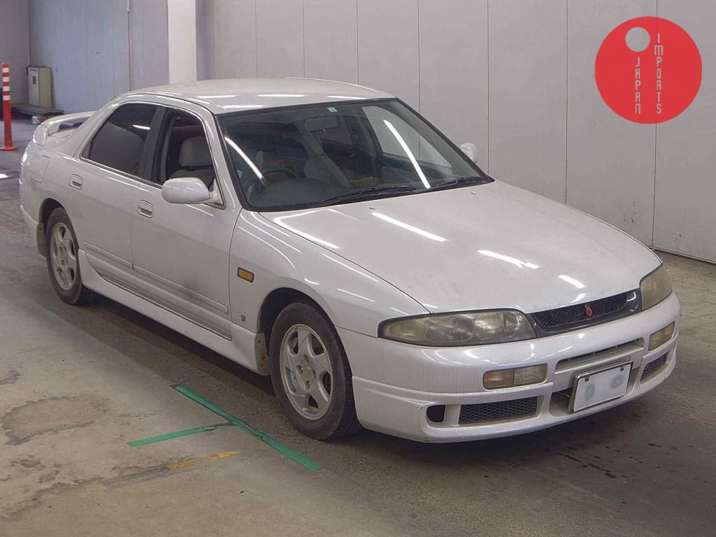NISSAN                                                                      SKYLINE 4D       GTS25