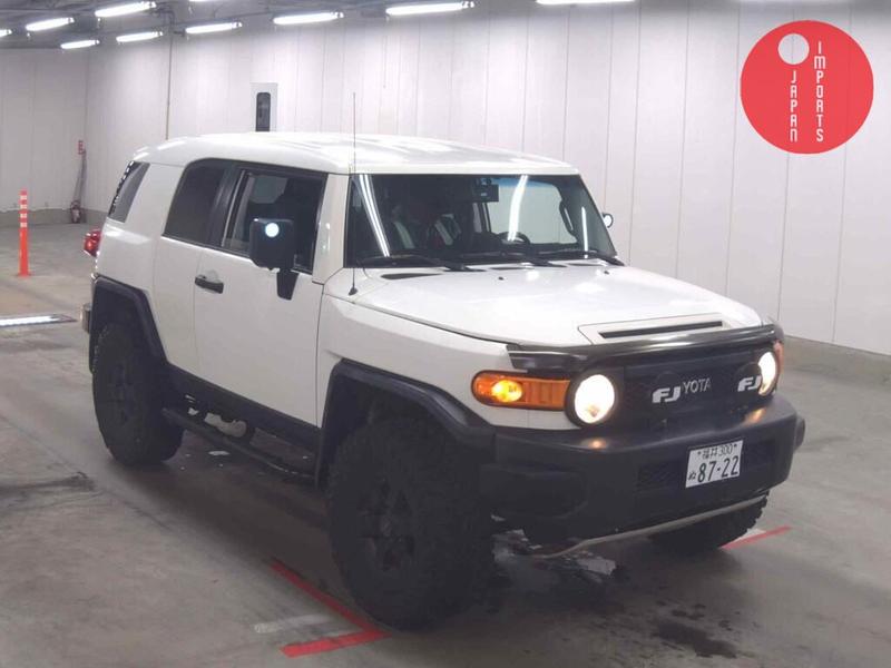 AMERICA TOYOTA FJ CRUISER 4WD BASE GRADE