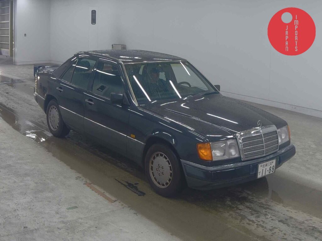 MERCEDES BENZ                                                                      MEDIUM CLASS 4D       300E