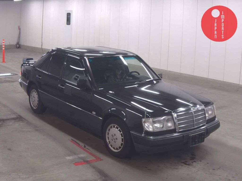 MERCEDES BENZ                                                                      MEDIUM CLASS 4D       300E-24