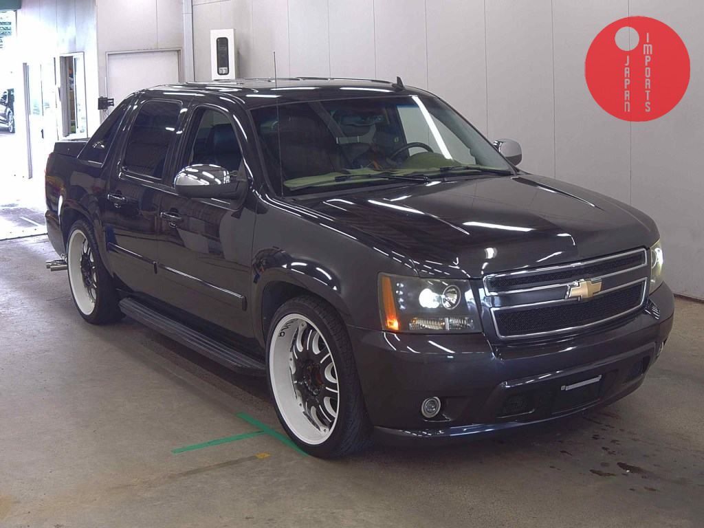 CHEVROLET                                                                      AVALANCHE 4D