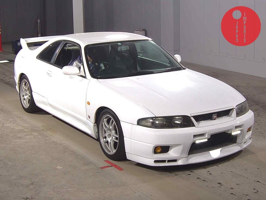 NISSAN                                                                      SKYLINE CP 4WD       GT-R V･SPEC