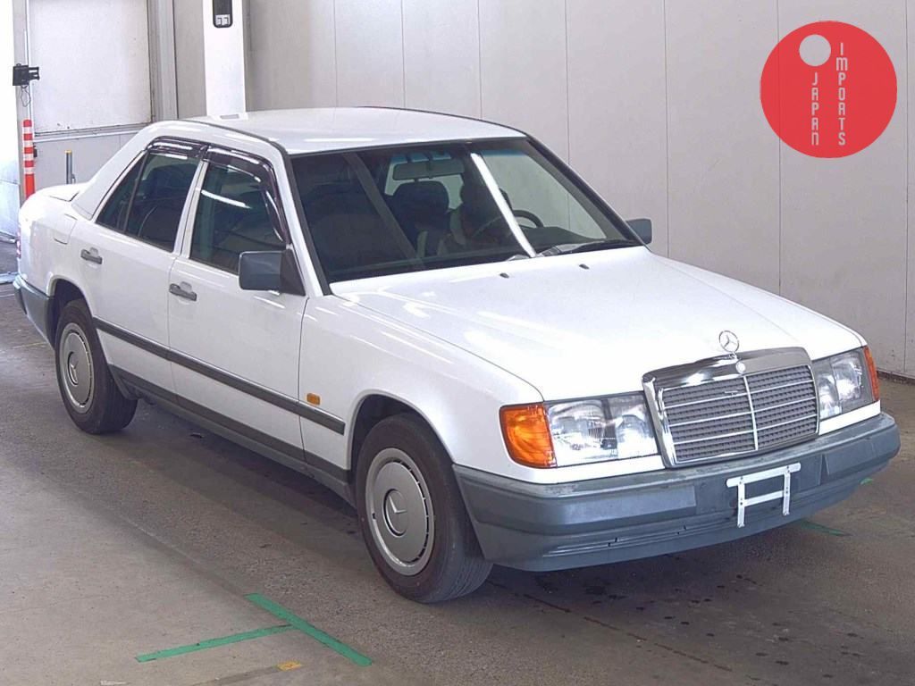 MERCEDES BENZ                                                                      MEDIUM CLASS 4D       230E