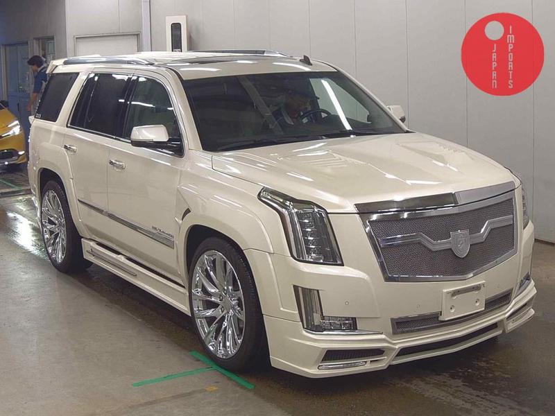 CADILLAC ESCALADE 4WD PREMIUM