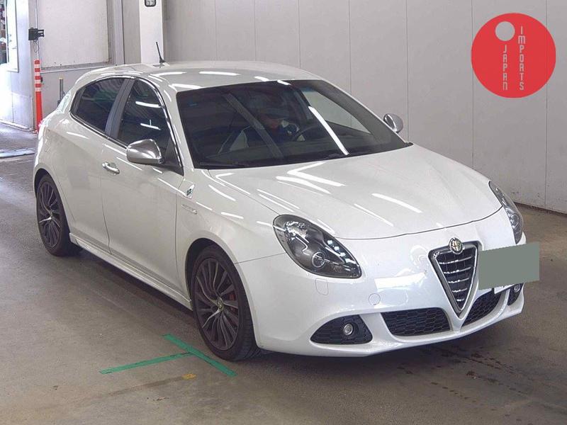 ALFA ROMEO GIULIETTA 5D QUADRIFOGLIO VERDE