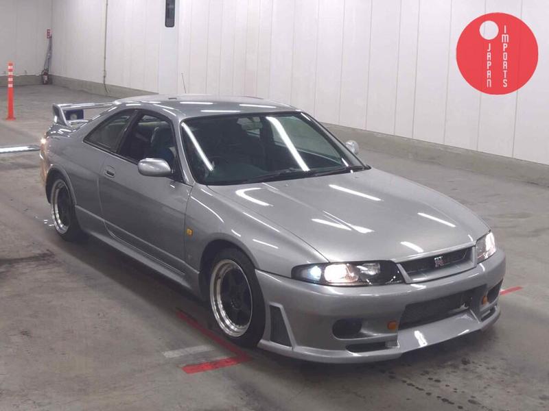 NISSAN SKYLINE CP 4WD GT-R