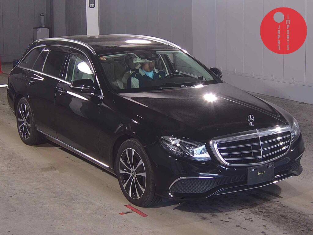 MERCEDES BENZ                                                                      E-CLASS STATIONWAGON 4WD       E450 4MATIC STATIONWAGON EXCLUSIVE