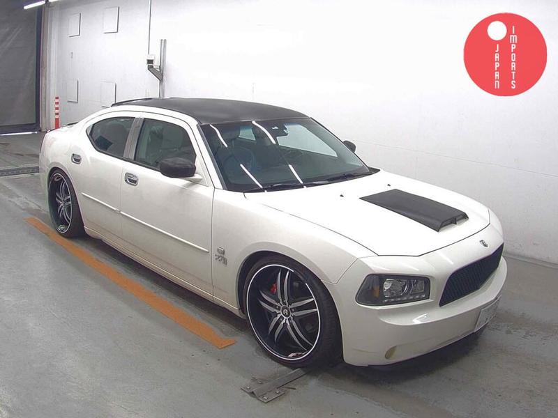 DODGE CHARGER 4D SE