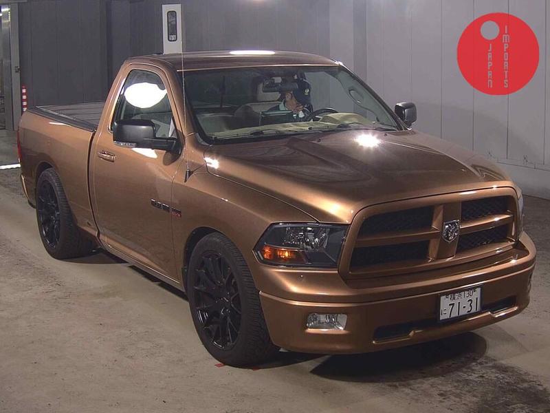 DODGE RAM 4D