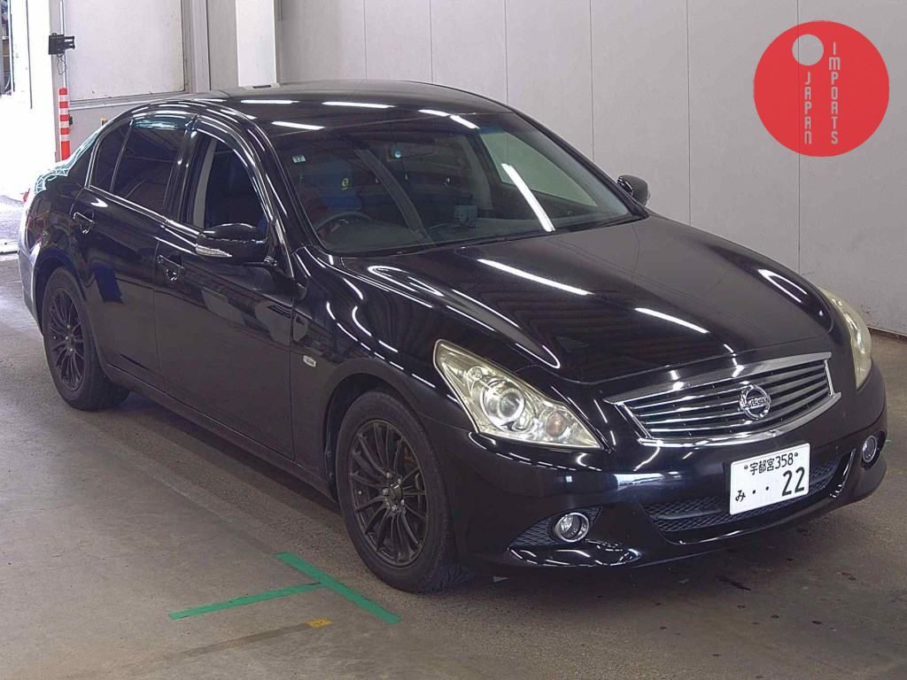 NISSAN                                                                      SKYLINE 4D       250GT