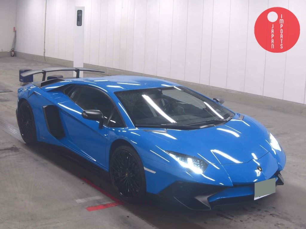 LAMBORGHINI                                                                      AVENTADOR CP 4WD       SV