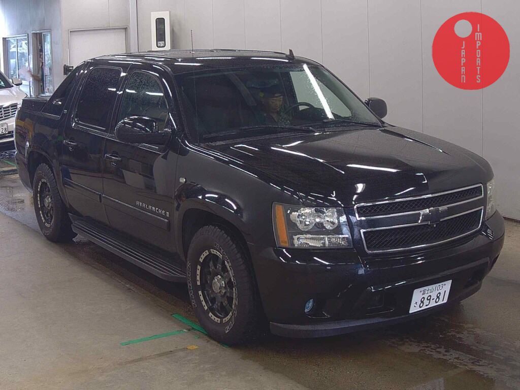 CHEVROLET                                                                      AVALANCHE 4D