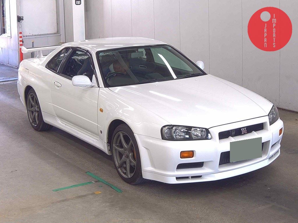 NISSAN SKYLINE CP 4WD GT-R