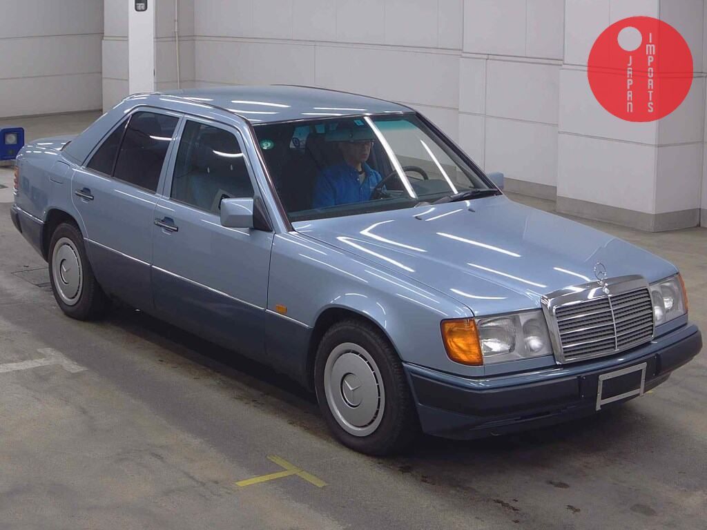 MERCEDES BENZ                                                                      MEDIUM CLASS 4D       300E
