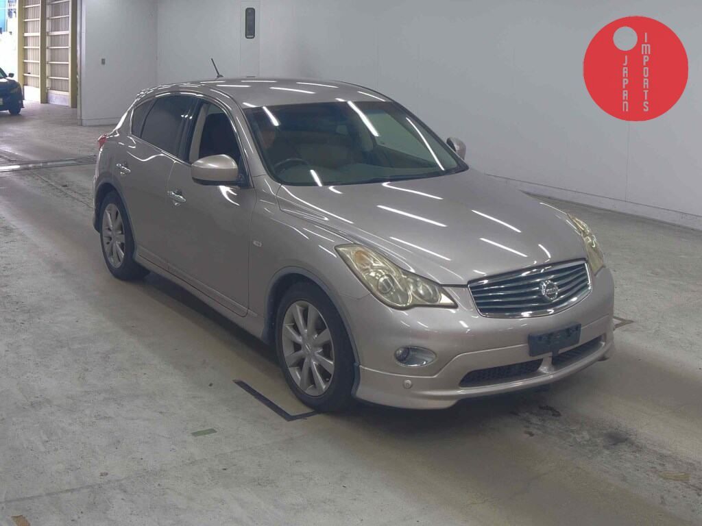 NISSAN SKYLINE CROSSOVER 370GT TYPE P