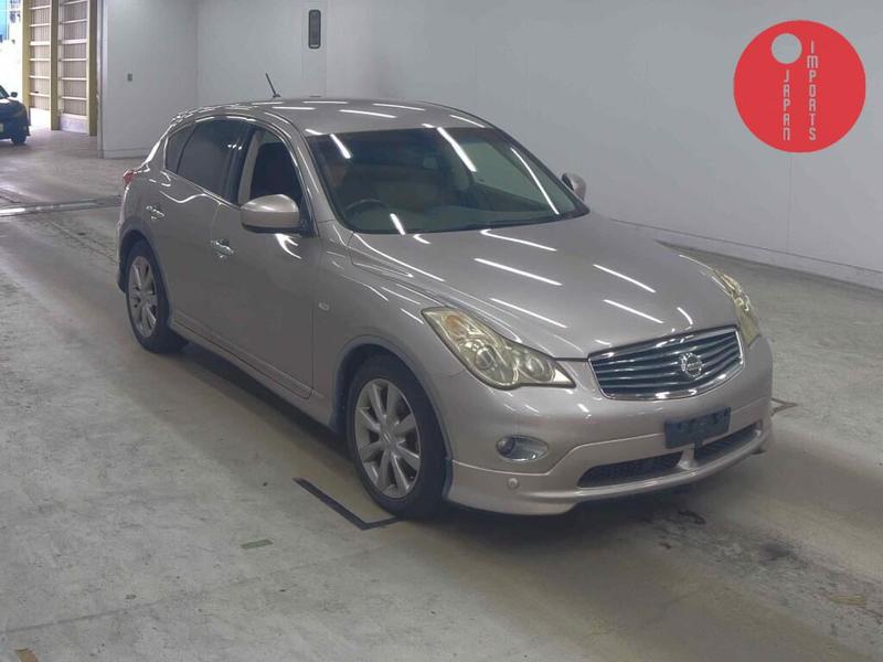 NISSAN SKYLINE CROSSOVER 370GT TYPE P