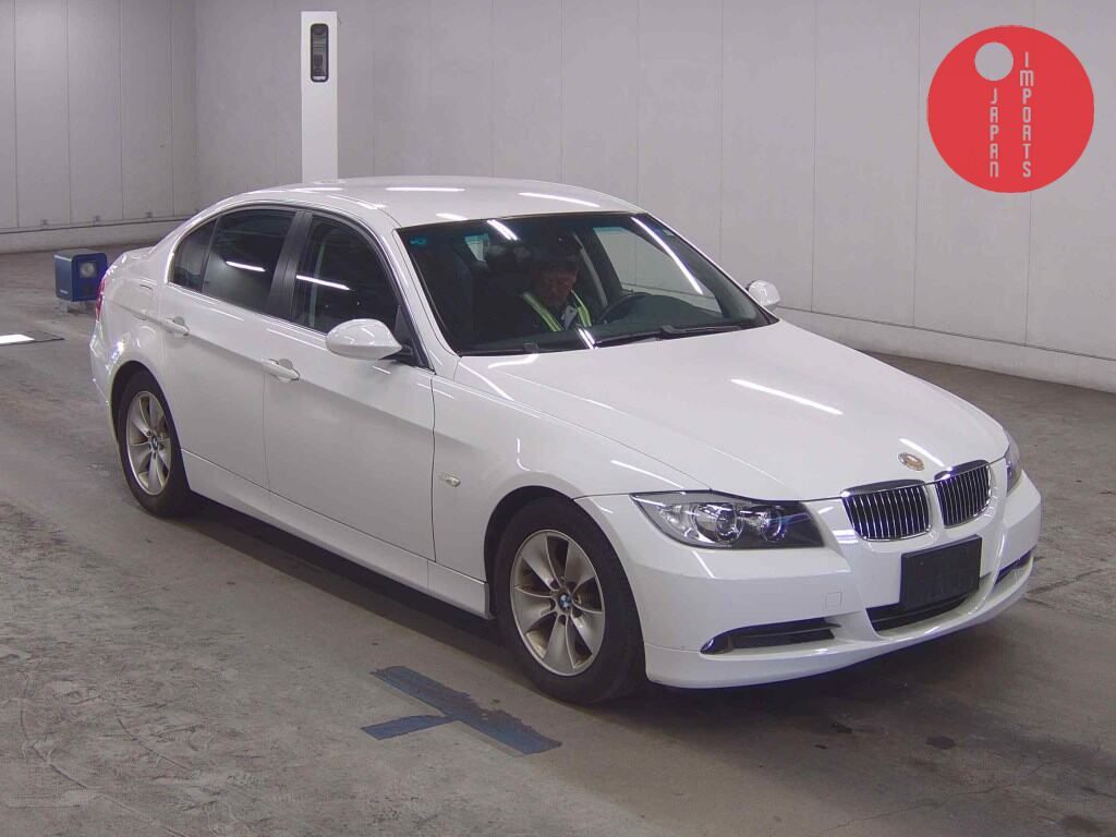 BMW 3 SERIES 4D 323I