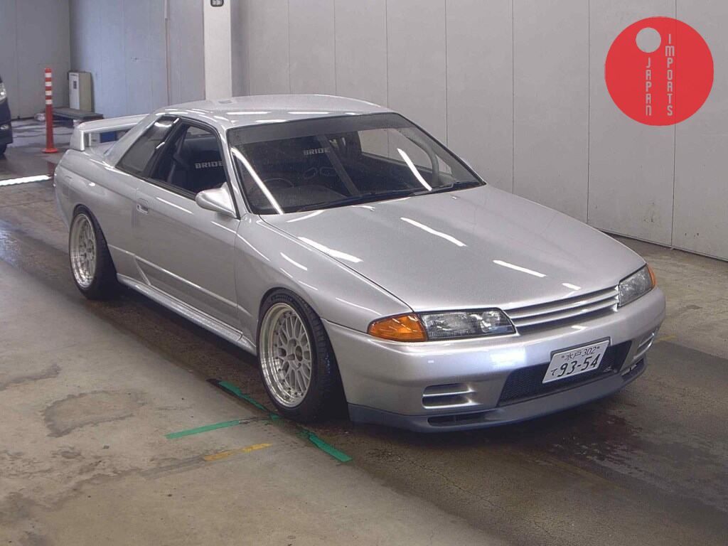 NISSAN SKYLINE CP 4WD GT-R