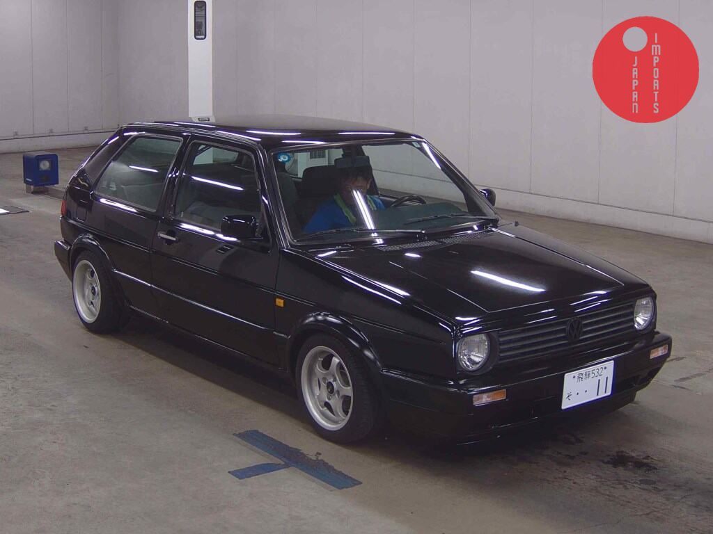 VOLKSWAGEN                                                                      GOLF 3D       OTHERS