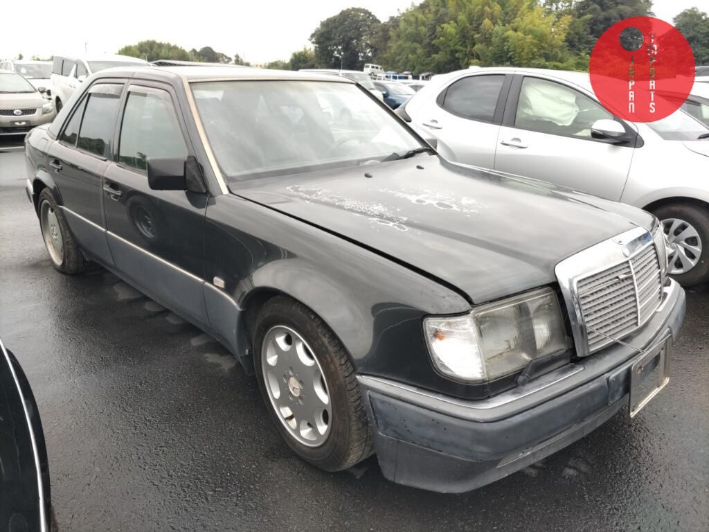 MERCEDES BENZ                                                                      E-CLASS 4D       E500