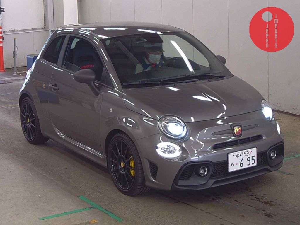 ABARTH                                                                      695 COMPETIZIONE
