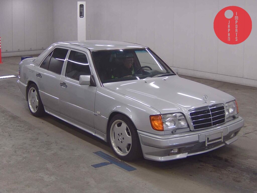MERCEDES BENZ                                                                      MEDIUM CLASS 4D       300E