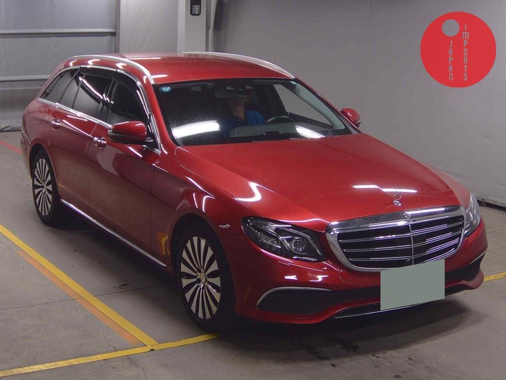 MERCEDES BENZ                                                                      E-CLASS STATIONWAGON 4WD       E400 4MATIC STATIONWAGON EXCLUSIVE