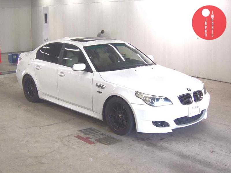 BMW 5 SERIES 4D