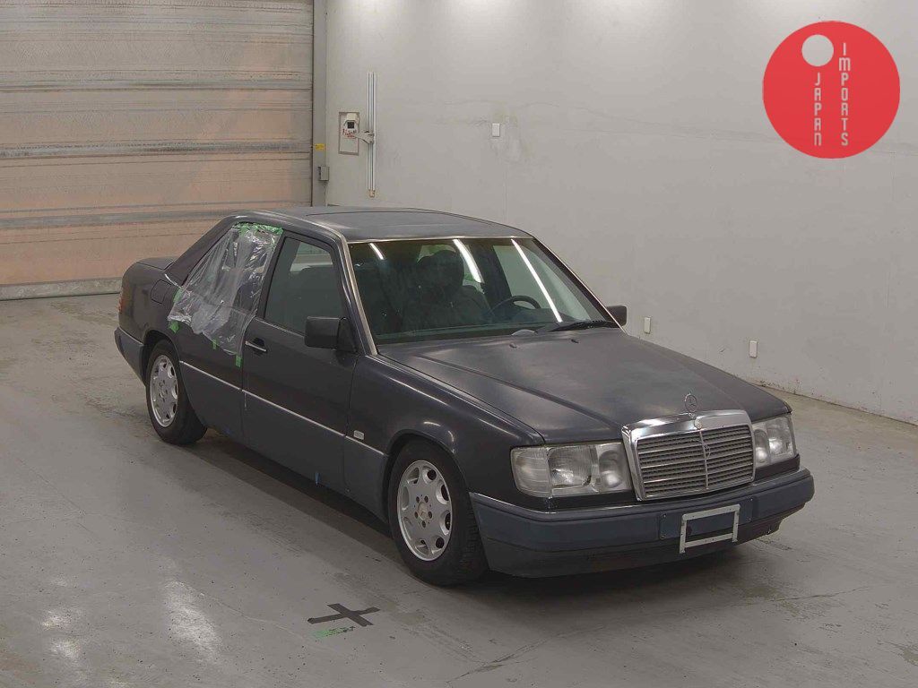 MERCEDES BENZ                                                                      MEDIUM CLASS 4D       230E